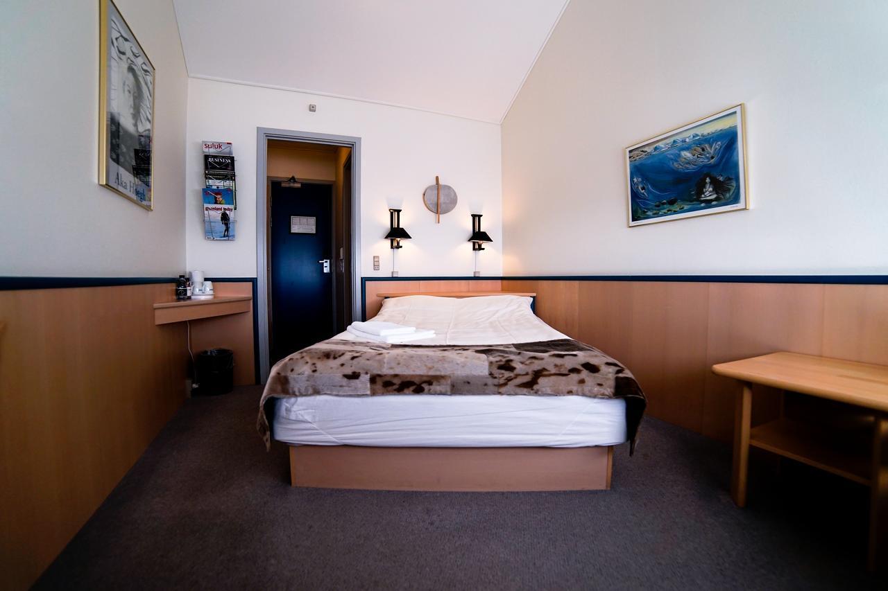 Hotel Qaqortoq Exteriör bild