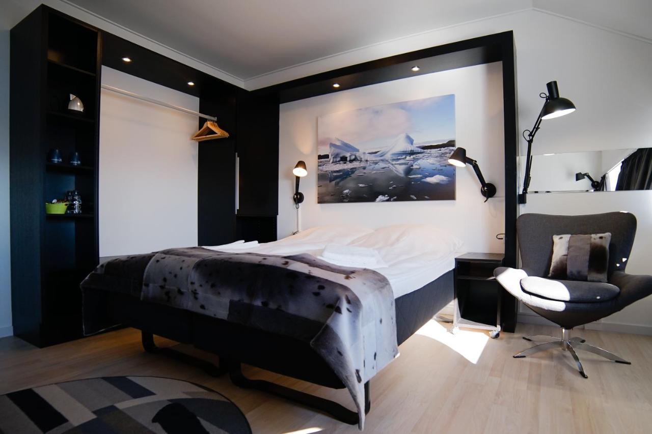 Hotel Qaqortoq Exteriör bild